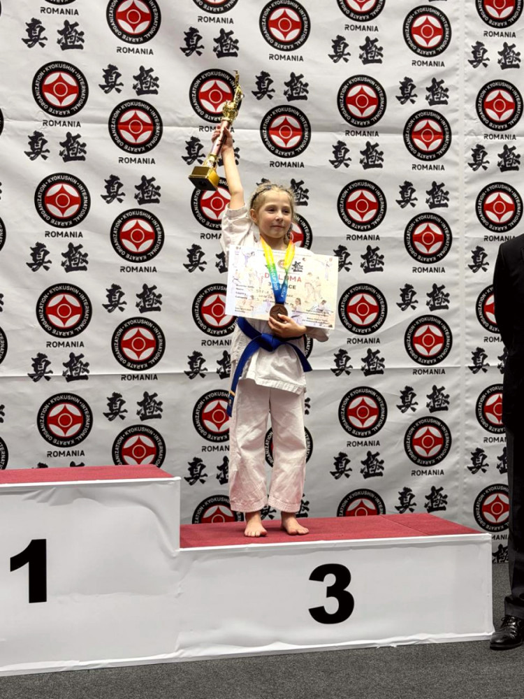 10020 image for slide