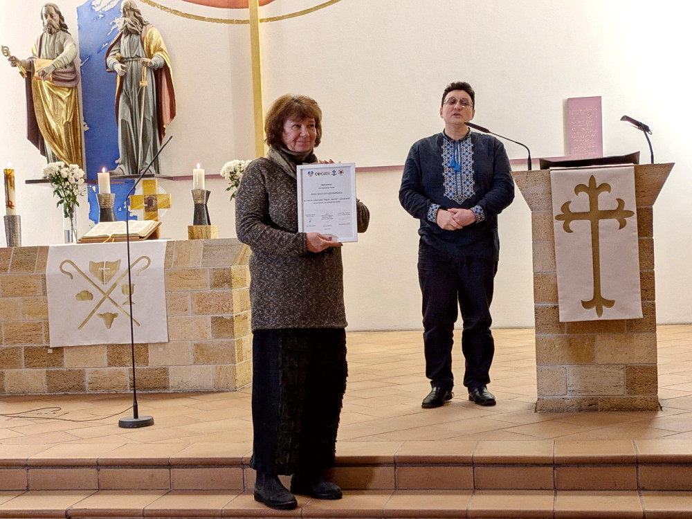 3221 image for slide