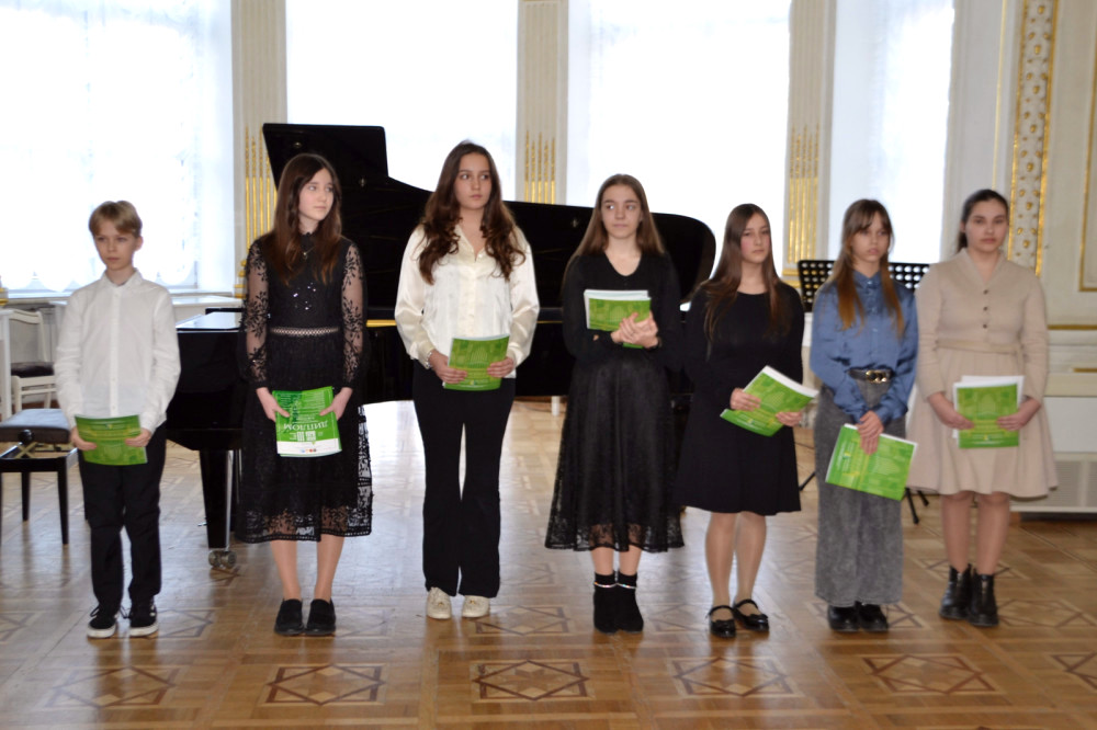 5606 image for slide