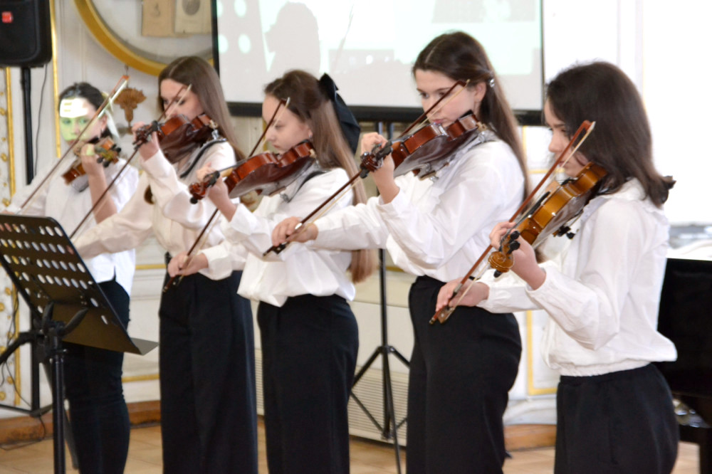 5609 image for slide