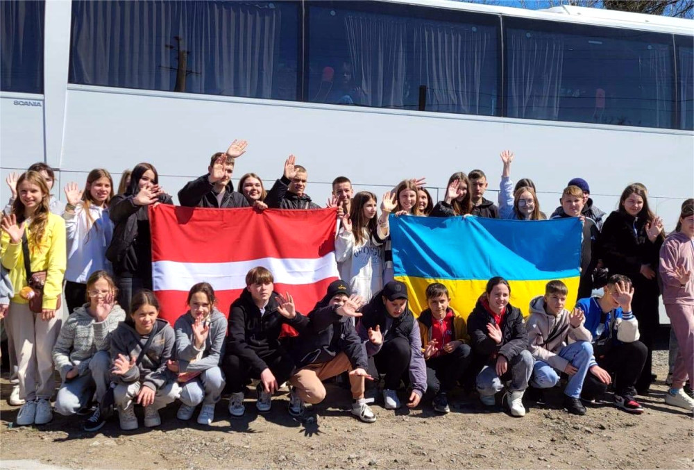 6460 image for slide