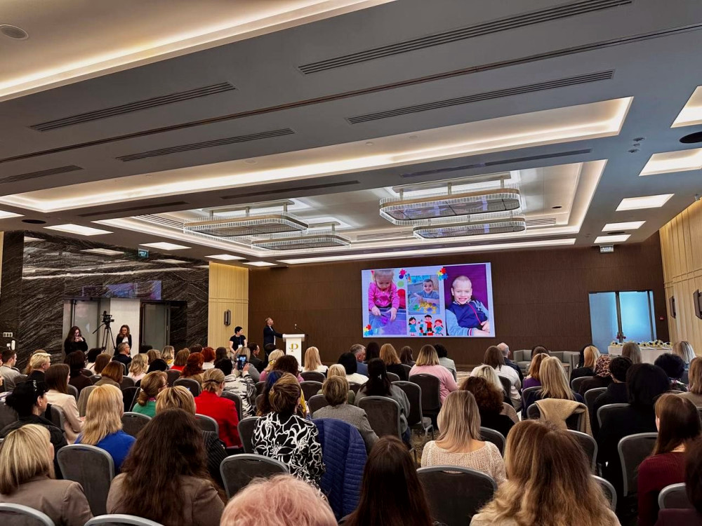 6828 image for slide