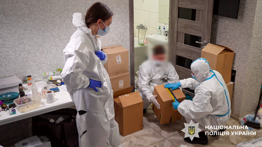 7100 image for slide