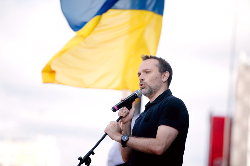 7290 image for slide