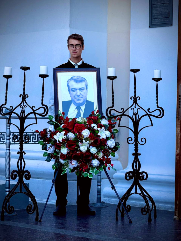 7405 image for slide