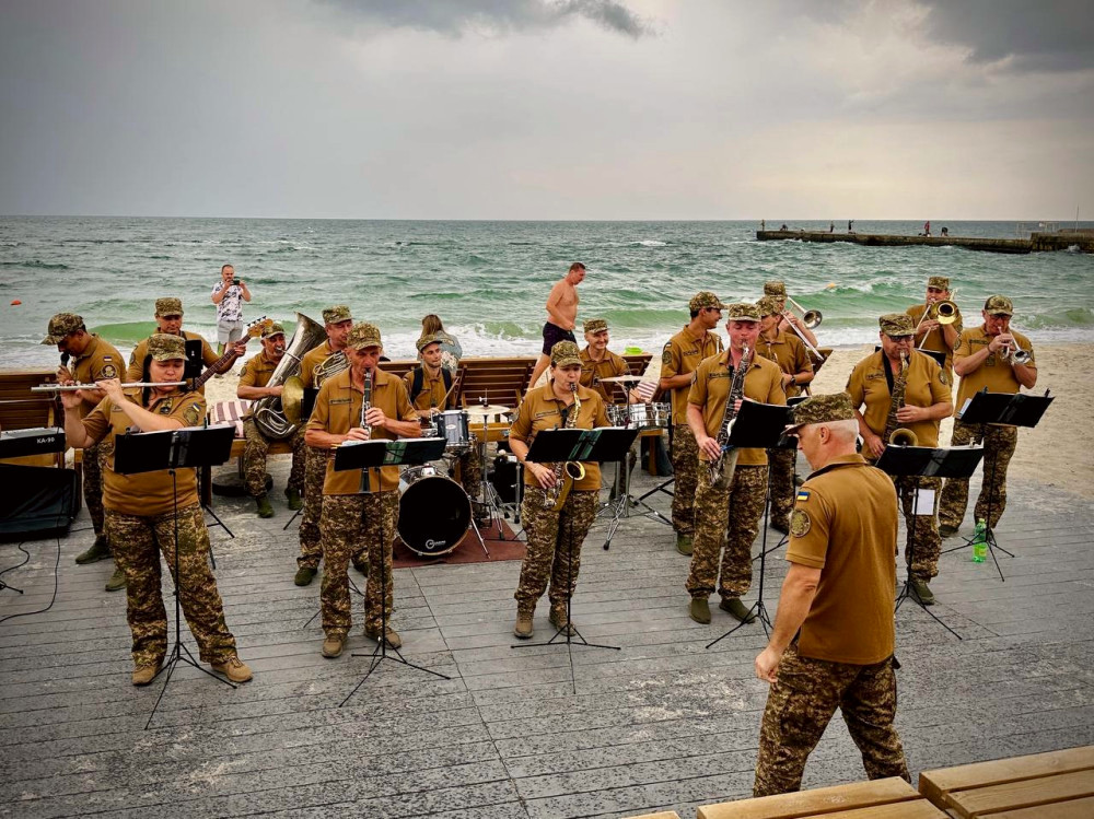 8569 image for slide