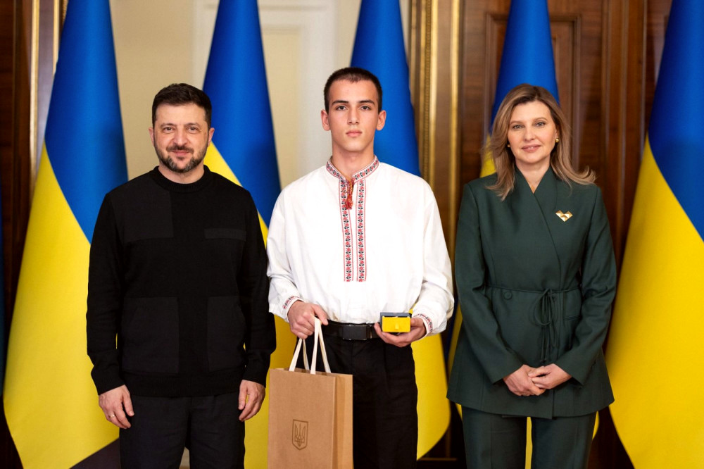 9819 image for slide