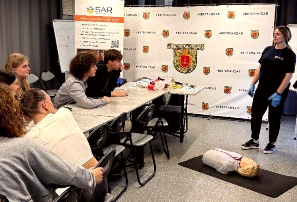 9906 image for slide